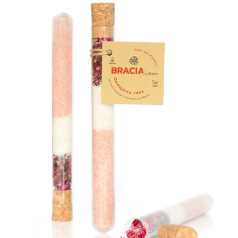 Bracia_Mydlarze_Oswojona_roza_szot_do_kapieli_70_ml_2-scaled-1.jpg Bracia_Mydlarze_Oswojona_roza_szot_do_kapieli_70_ml_2-scaled-1.jpg