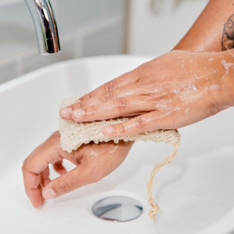 Hydrophil_woreczek_na_mydLo_myjka_peelingujaca2.jpg Hydrophil_woreczek_na_mydLo_myjka_peelingujaca2.jpg