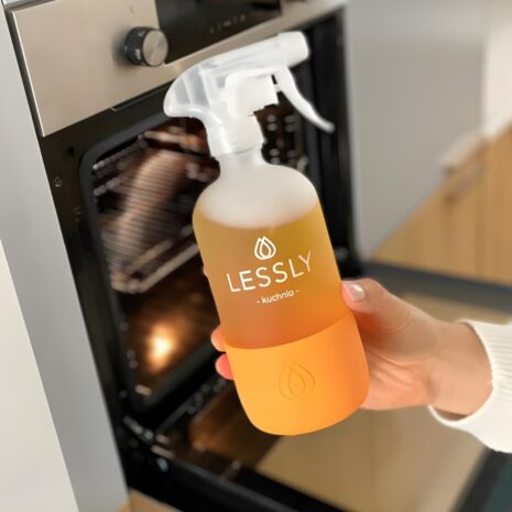 Lessly_Plyn_do_kuchni_Starter_500_ml_2.jpg Lessly_Plyn_do_kuchni_Starter_500_ml_2.jpg