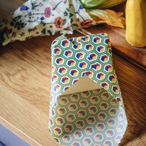 Malu_Woskowijka_naturalne_opakowanie_do_zywnosci_zestaw_3xM_5.jpeg Malu_Woskowijka_naturalne_opakowanie_do_zywnosci_zestaw_3xM_5.jpeg