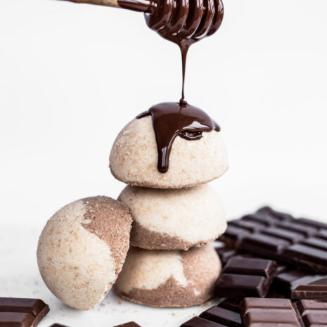 Ministerstwo-Dobrego-Mydla-czekoladowa-polkula-kapielowa-50-g-5-scaled-3.jpg Ministerstwo-Dobrego-Mydla-czekoladowa-polkula-kapielowa-50-g-5-scaled-3.jpg