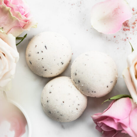 Ministerstwo-Dobrego-Mydla-roza-polkula-kapielowa-50-g-1-scaled-1.jpg Ministerstwo-Dobrego-Mydla-roza-polkula-kapielowa-50-g-1-scaled-1.jpg