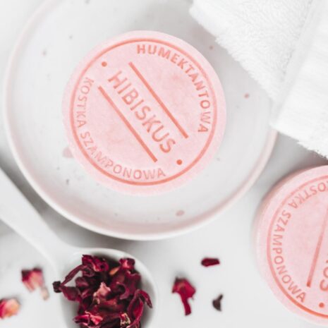 Ministerstwo_Dobrego_Mydla_szampon_HIBISKUS_85_g_3.jpeg Ministerstwo_Dobrego_Mydla_szampon_HIBISKUS_85_g_3.jpeg