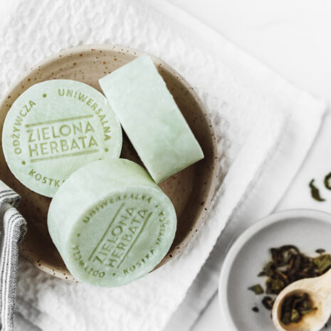 Ministerstwo_Dobrego_Mydla_szampon_ZIELONA_HERBATA_85g_4.jpg Ministerstwo_Dobrego_Mydla_szampon_ZIELONA_HERBATA_85g_4.jpg