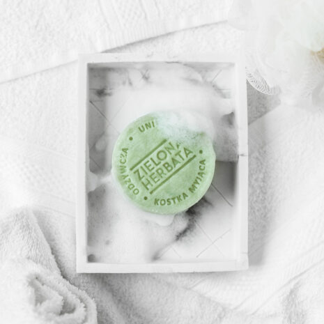 Ministerstwo_Dobrego_Mydla_szampon_ZIELONA_HERBATA_85g_5.jpg Ministerstwo_Dobrego_Mydla_szampon_ZIELONA_HERBATA_85g_5.jpg