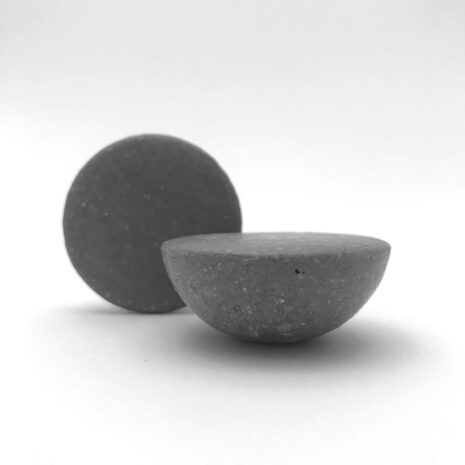 OREKA_Silnie_oczyszczajaca_Kostka_do_demakijazu_30g_2.jpg OREKA_Silnie_oczyszczajaca_Kostka_do_demakijazu_30g_2.jpg