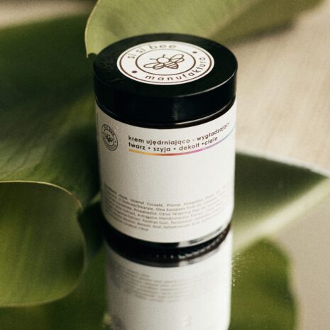 si_si_bee_krem_ujedrniajaco_wygladzajacy_twarz_szyja_dekolt_cialo_180ml1.jpg si_si_bee_krem_ujedrniajaco_wygladzajacy_twarz_szyja_dekolt_cialo_180ml1.jpg