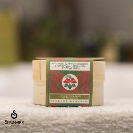 szampon-w-kostce-z-pokrzywa-hibiskusem-i-rozmarynem-2-1.jpg szampon-w-kostce-z-pokrzywa-hibiskusem-i-rozmarynem-2-1.jpg