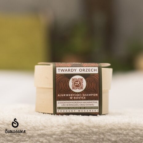 twardy-orzech-ajurwedyjski-szampon-w-kostce-2-1.jpg twardy-orzech-ajurwedyjski-szampon-w-kostce-2-1.jpg